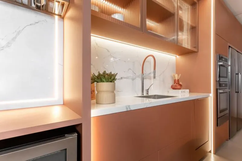 Porcelanato com visual de mármore: elegância sem o custo da pedra